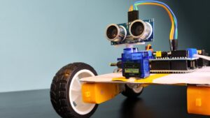 Obstacle-Avoiding-Robot